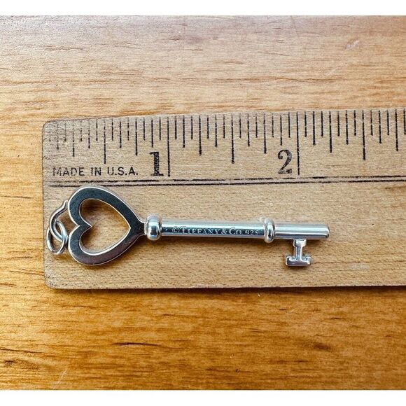 Tiffany & Co Elegant Large Sterling Silver Open Heart Key Pendant Only W/Box - Picture 8 of 13